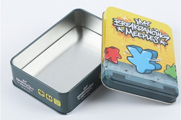 Tin Boxes, Cans Show (4)