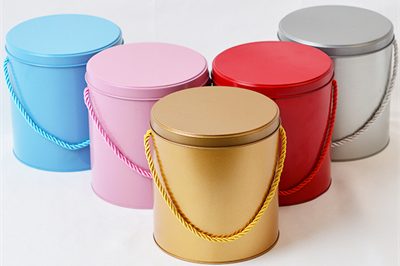 popcorn tins (9)